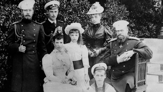 Александр III и его семья